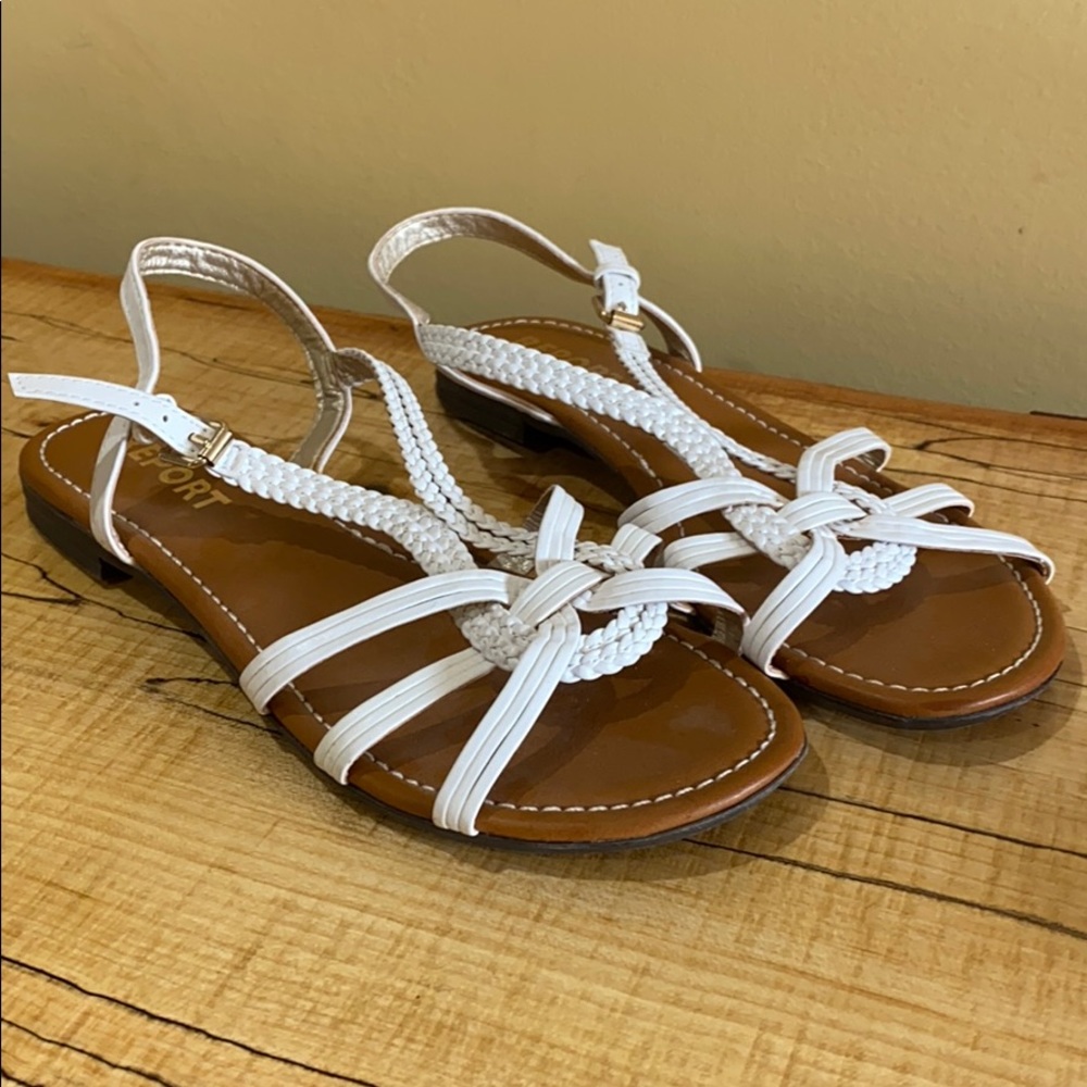 Sandal